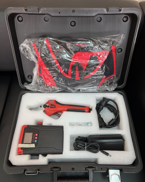 Секатор электрический проводной art.KH-G04W